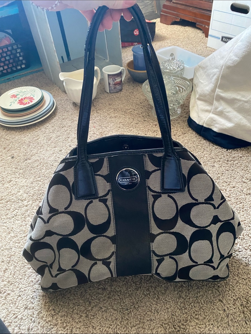 Signature Coach F13533 satchel